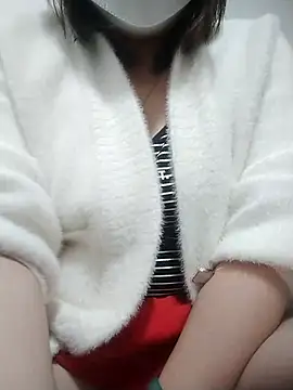 Snapshot of Rose_DiDi chatting on 02/18/25, 03:54 Rose DiDi online show from 02/18/25, 03:54