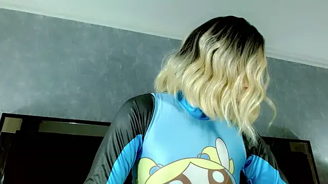 JasmineMoore online show from 10/27/25, 09:52