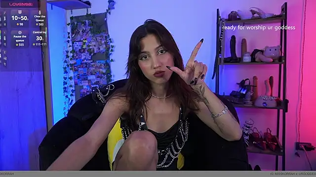 MissKorah online show from 11/28/25, 08:33