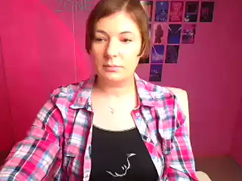 Snapshot of Lissmilf chatting on 11/06/25, 12:39 Lissmilf online show from 11/06/25, 12:39