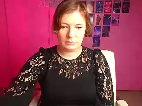 Snapshot of Lissmilf chatting on 11/11/25, 12:27 Lissmilf online show from 11/11/25, 12:27
