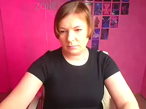 Snapshot of Lissmilf chatting on 11/23/25, 01:00 Lissmilf online show from 11/23/25, 01:00