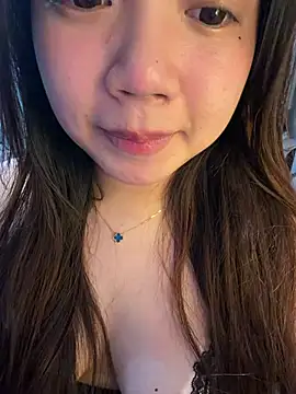 Hotellinh12 online show from 07/17/26, 04:01