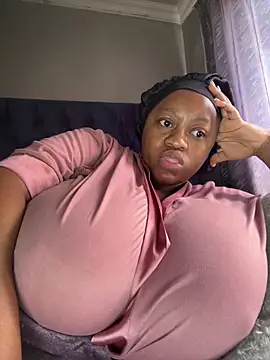 Chubbykarisma27 online show from 05/18/26, 11:38