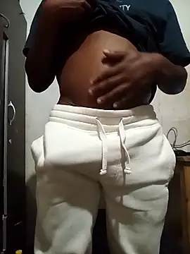 Uncletee112 online show from 10/07/25, 06:38