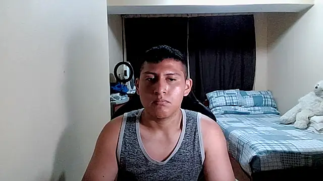 JoshuaTls08 online show from 10/03/25, 04:20