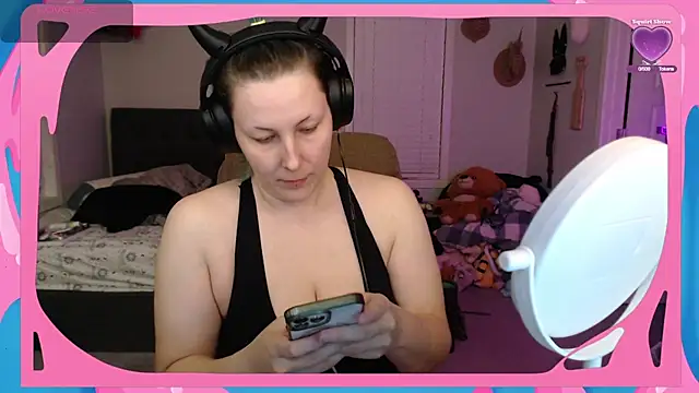 Snapshot of CirqueNoirBlu chatting on 09/24/25, 03:21 CirqueNoirBlu online show from 09/24/25, 03:21