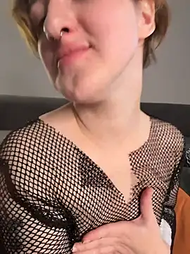 pink8ty online show from 11/14/25, 12:31