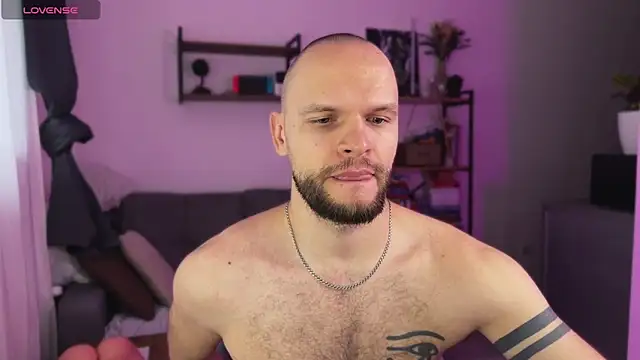 maxx alexx online show from 12/10/24, 10:06