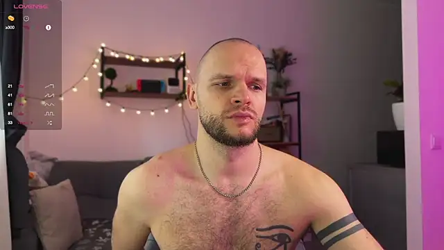 maxx alexx online show from 01/04/25, 11:43