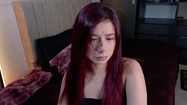 Snapshot of Your_rosalie chatting on 05/16/26, 04:09 Your rosalie online show from 05/16/26, 04:09