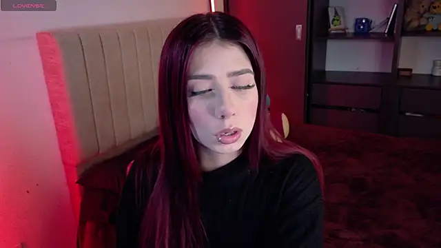 Snapshot of Your_rosalie chatting on 06/02/26, 04:03 Your rosalie online show from 06/02/26, 04:03