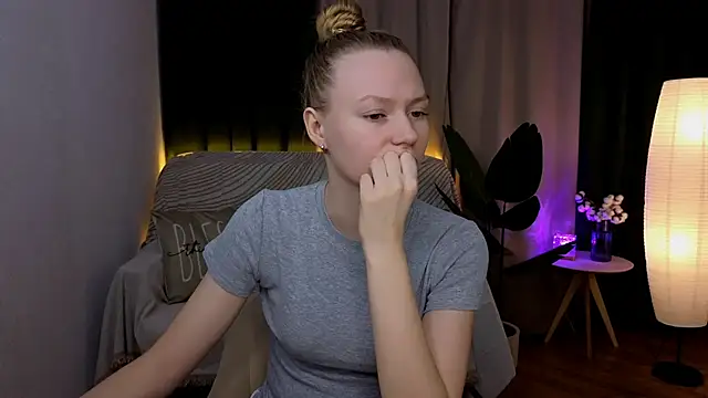 CarolynCohen   online show from 01/14/25, 02:19