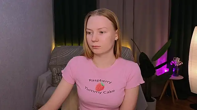 CarolynCohen   online show from 02/21/25, 02:06