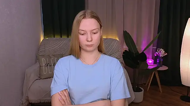 CarolynCohen   online show from 02/23/25, 05:01