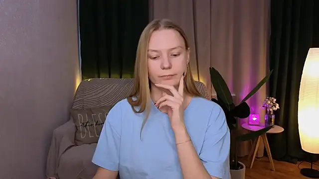 CarolynCohen   online show from 03/02/25, 08:05