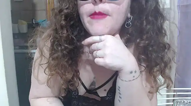 peachgirlmartyna online show from 12/30/24, 05:55