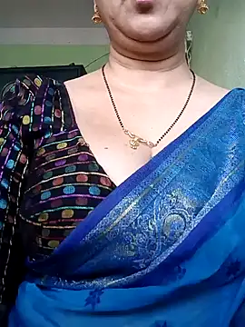 Rosy-B online show from 12/03/24, 10:17