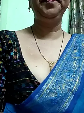 Rosy-B online show from 12/04/24, 12:52
