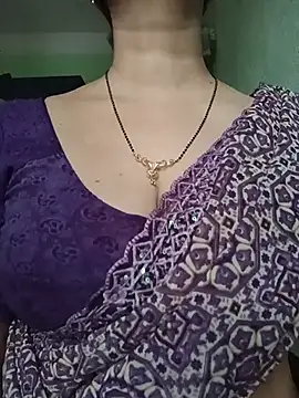 Rosy-B online show from 06/24/26, 12:09