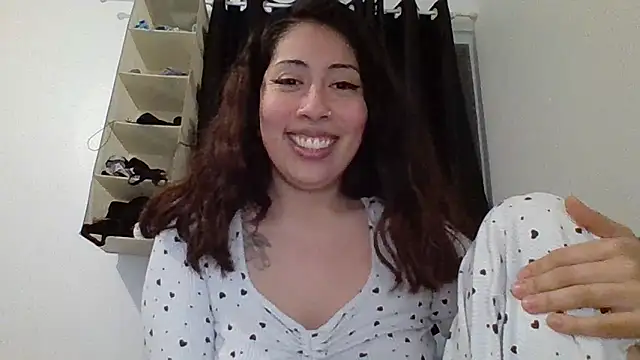 LorenaAnderson online show from 02/01/25, 03:30