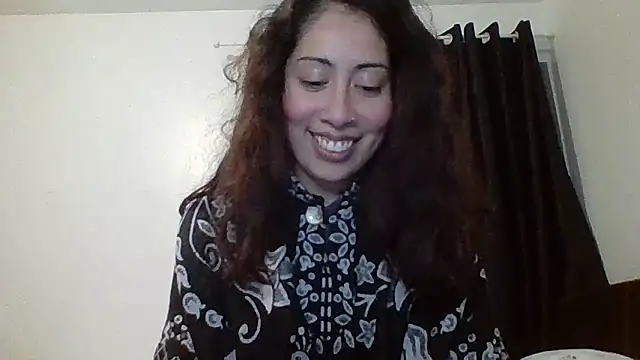 LorenaAnderson online show from 02/07/25, 10:41