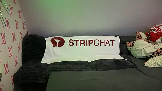 Snapshot of Cookieboy88 chatting on 01/25/25, 07:18 Cookieboy88 online show from 01/25/25, 07:18