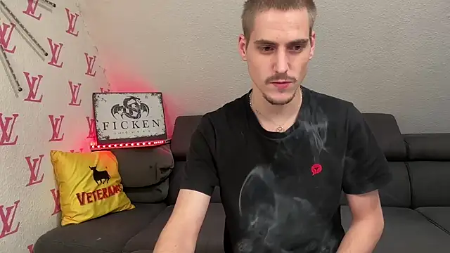 Cookieboy88 online show from 11/03/25, 06:31