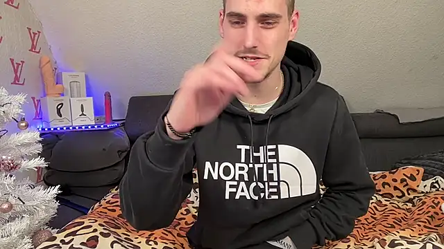 Cookieboy88 online show from 11/27/25, 01:13