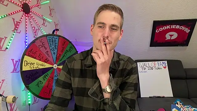 Cookieboy88 online show from 04/24/26, 08:33