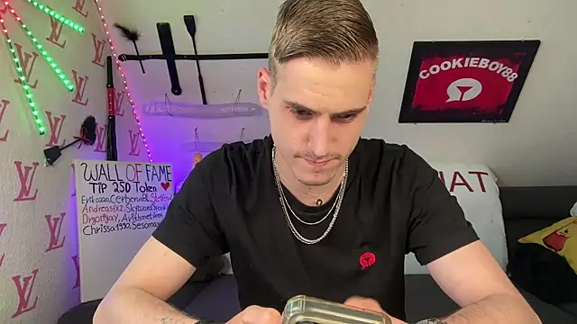 Cookieboy88 online show from 05/21/26, 03:41