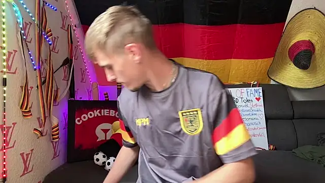 Cookieboy88 online show from 06/12/26, 12:26