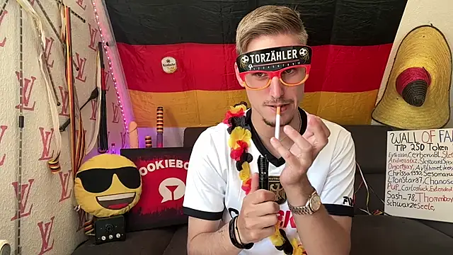 Cookieboy88 online show from 06/19/26, 03:05