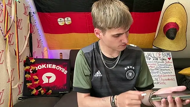 Cookieboy88 online show from 06/24/26, 02:27