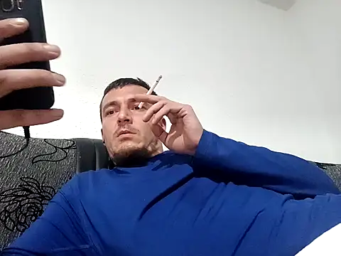 mayk18cm online show from 12/08/24, 02:39