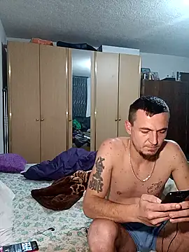 mayk18cm online show from 12/30/24, 03:03