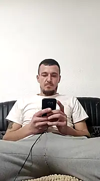 mayk18cm online show from 01/26/25, 09:19