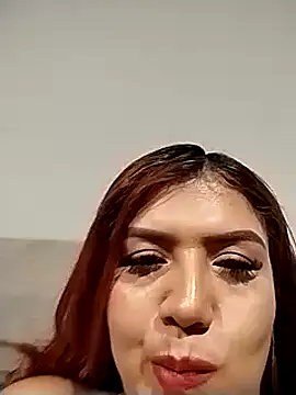 AriaRusso online show from 12/13/24, 12:42