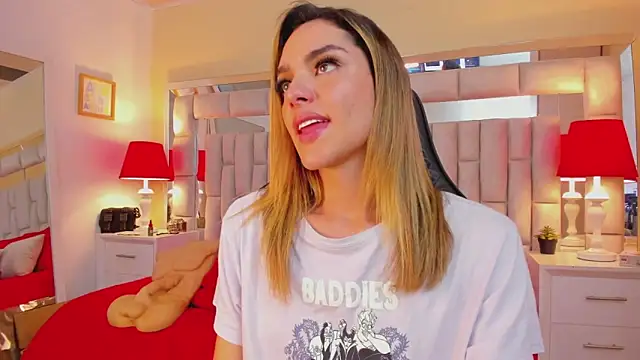 mariiahneedles online show from 01/03/25, 10:29