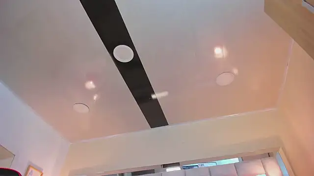 mariiahneedles online show from 01/14/25, 10:44