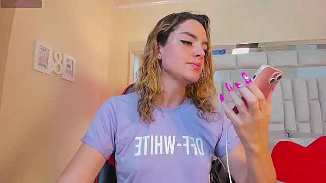 mariiahneedles online show from 01/21/25, 10:30