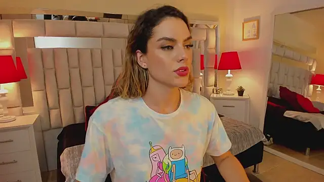 mariiahneedles online show from 02/15/25, 04:36