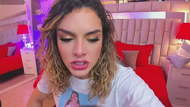 mariiahneedles online show from 03/19/25, 08:22