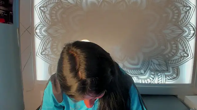 Snapshot of Cameron_cutte chatting on 02/19/25, 02:55 Cameron cutte online show from 02/19/25, 02:55