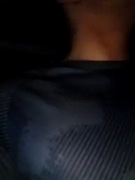 Snapshot of Eecb07 chatting on 12/18/25, 08:09 Eecb07 online show from 12/18/25, 08:09