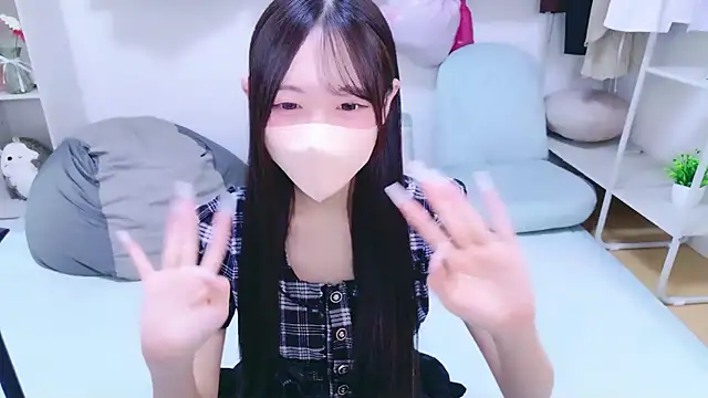Suzu ch xx online show from 06/11/26, 02:15