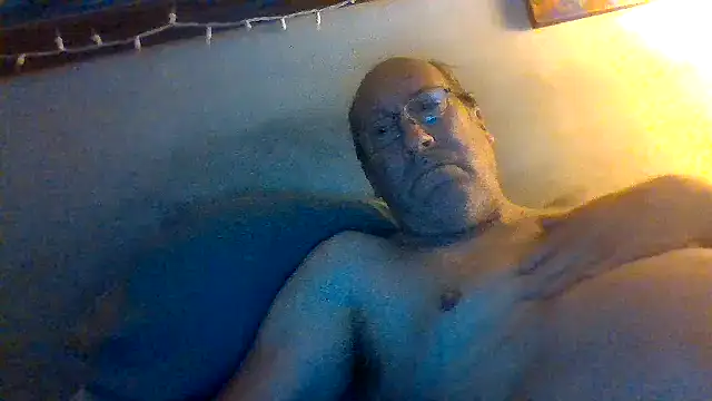 hornyrich69 online show from 02/20/26, 05:15