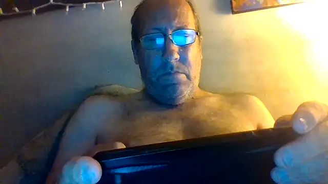 hornyrich69 online show from 04/01/26, 02:01