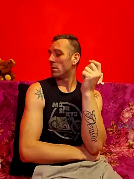 Aian09 online show from 02/04/25, 10:55