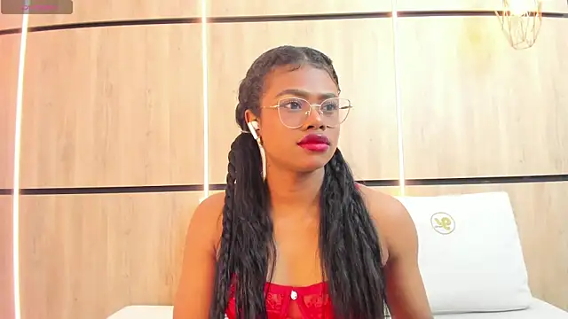 julianna smith  online show from 12/20/24, 02:41
